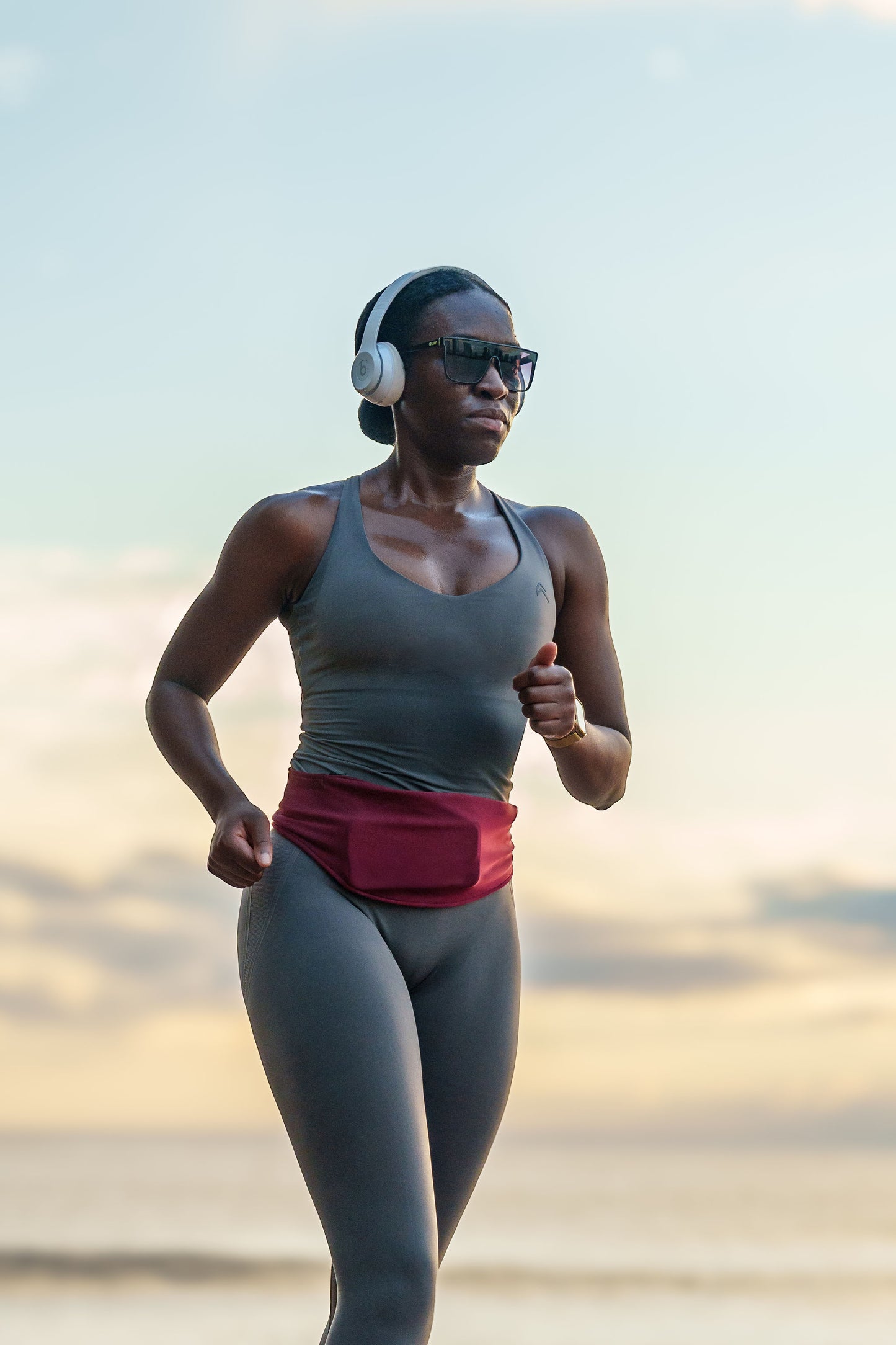 La Love Belt Amor Rouge™️